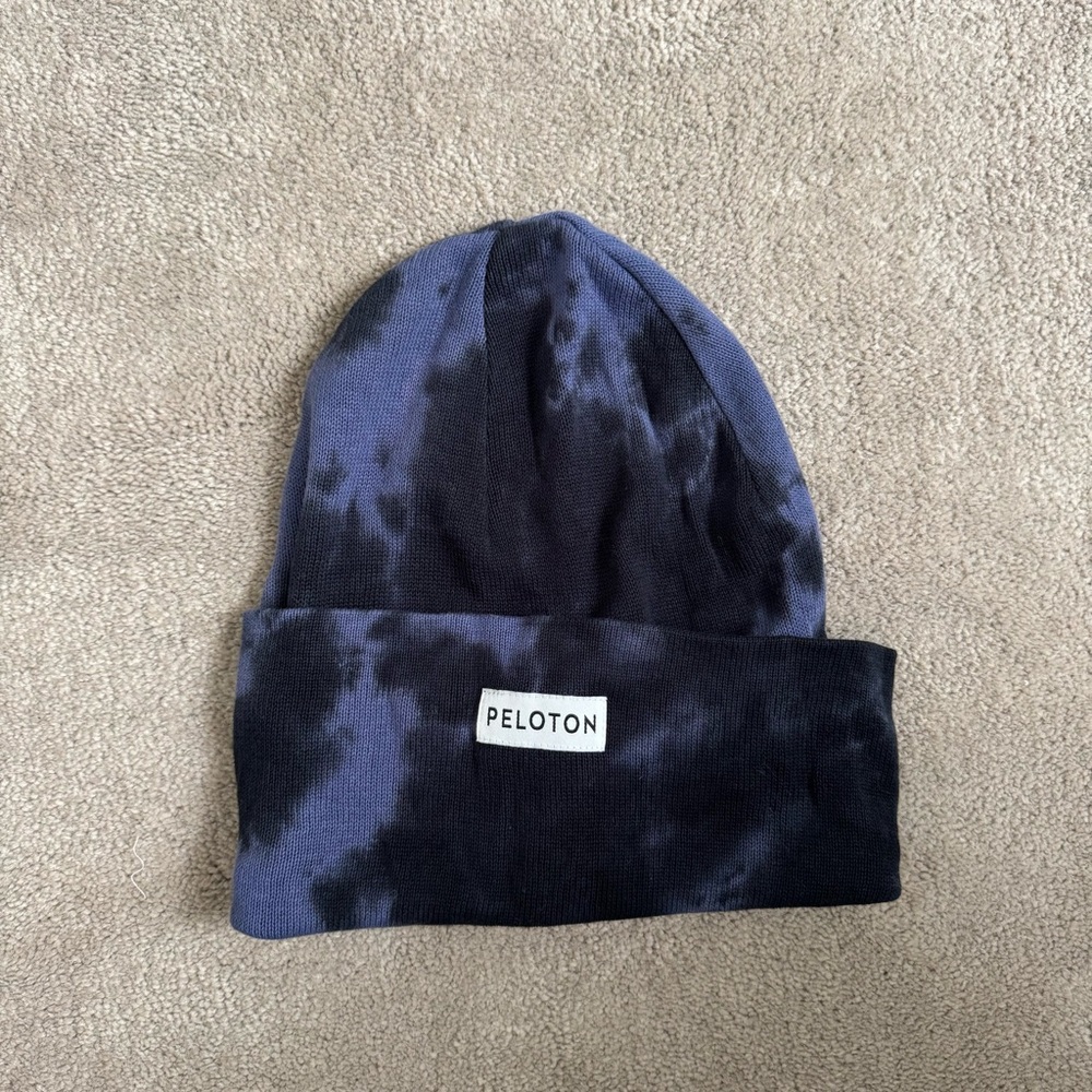 NWOT Peloton Navy and Black Knit Beanie